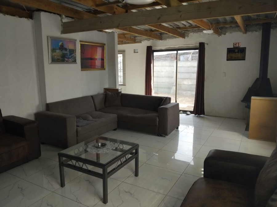 3 Bedroom Property for Sale in The Hague Western Cape